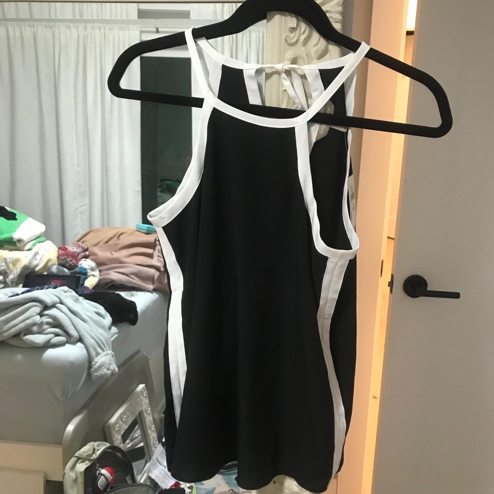Black and White Tank Top from Banana